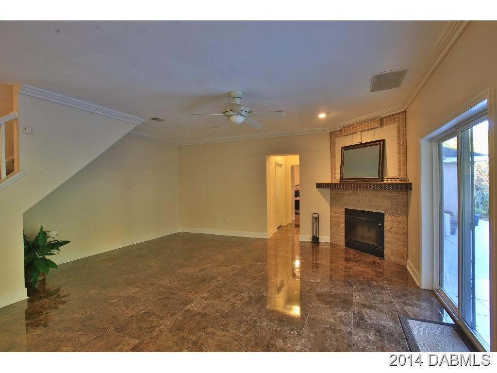 112 Community Drive DeBary, FL 32713 - Photo 7 of 24 Additional Photo