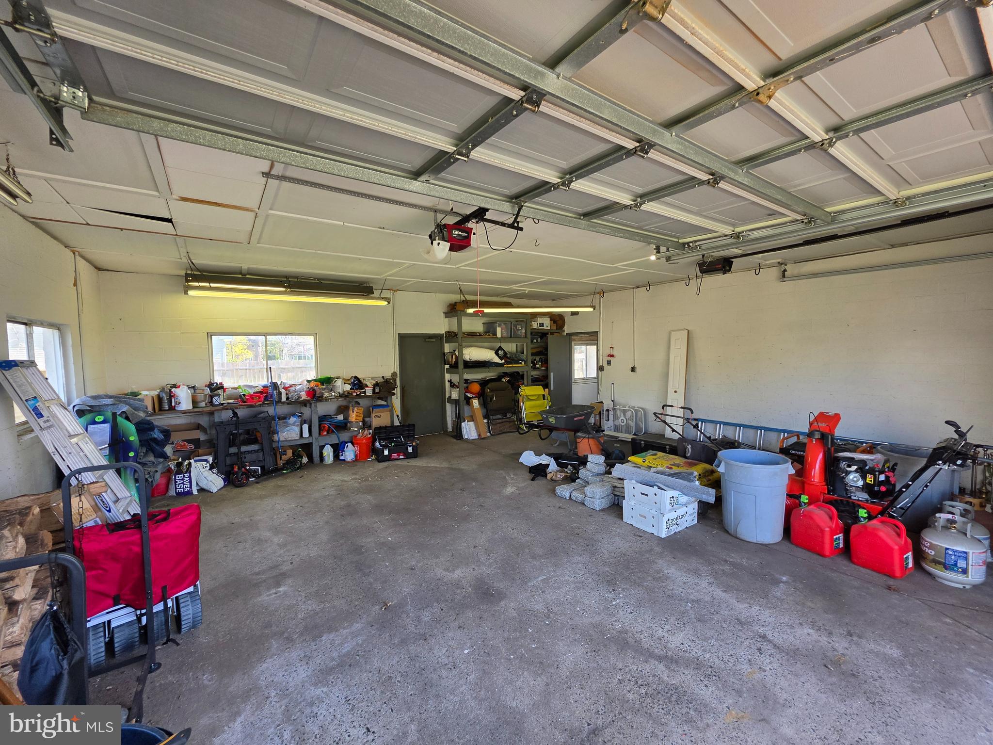 142 New Road Horsham, PA 19044 - Photo 35 of 38 a view of a room with gym equipment
