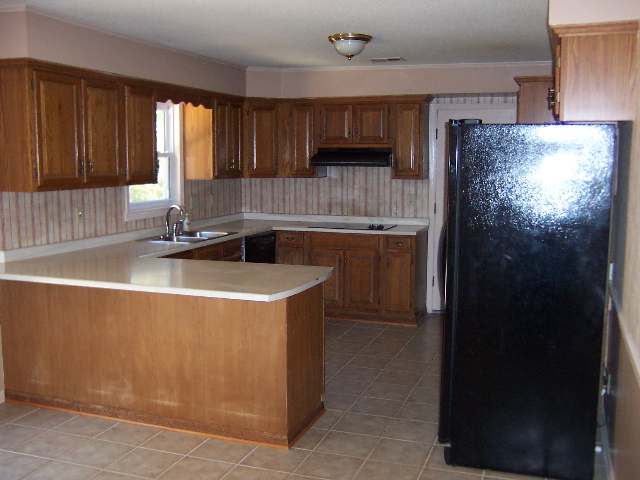 703 Hall Road Easley, SC 29642 - Photo 3 of 9 Gallery Image 3