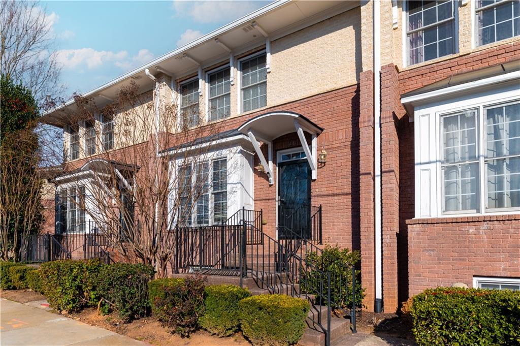 7 Chief Matthews Road, Unit 2B Decatur, GA 30030 - Photo 2 of 41
