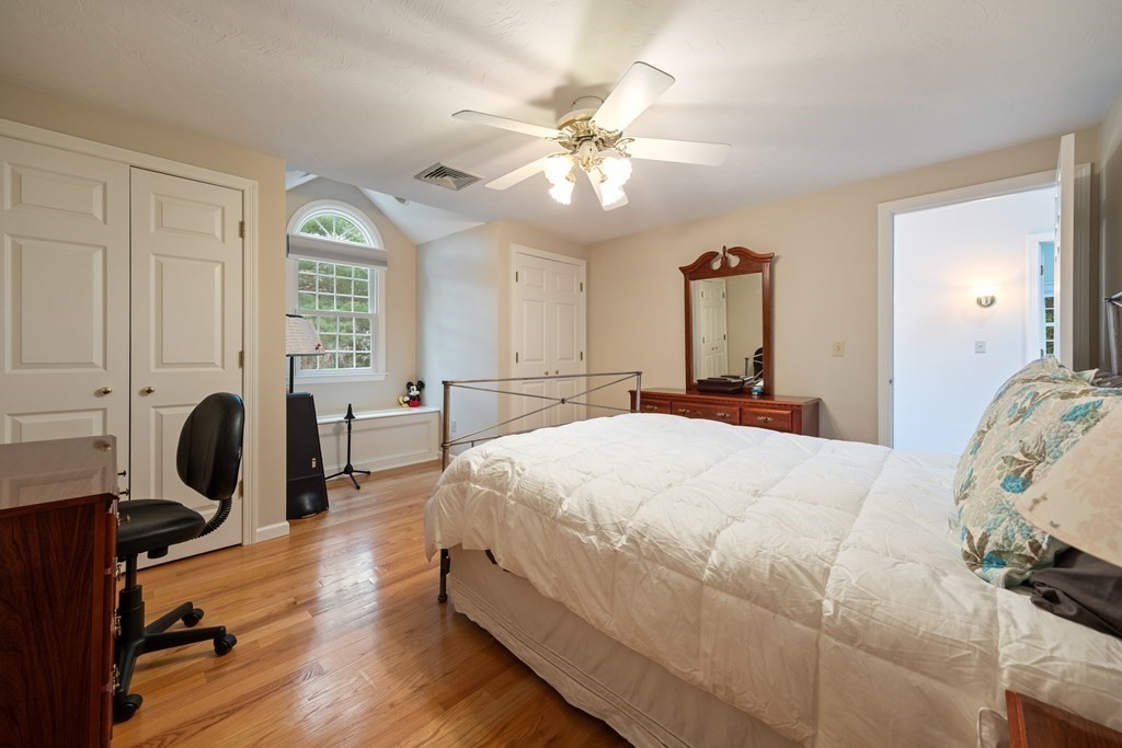 127 York Road Mansfield, MA 02048 - Photo 23 of 38 Gallery Image 23