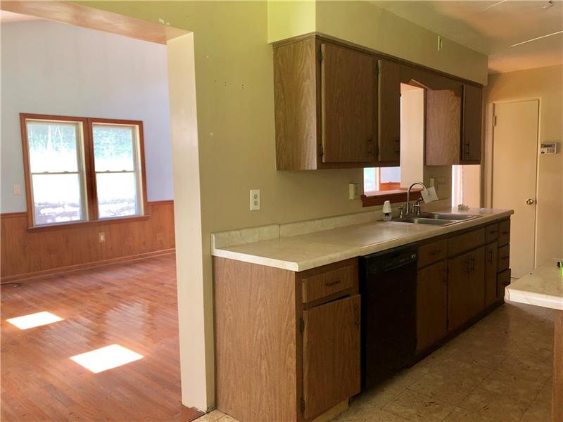 2952 Jacks Run Road White Oak, PA 15131 - Photo 3 of 8 Gallery Image 3