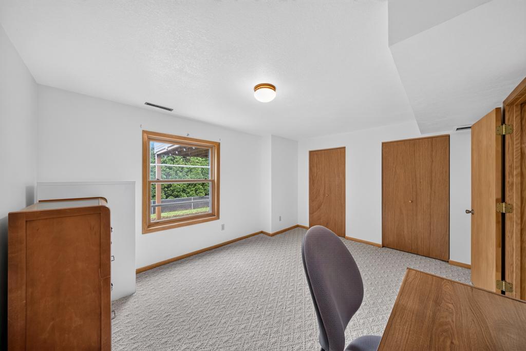 2011 50th Street Northwest Rochester, MN 55901 - Photo 21 of 26