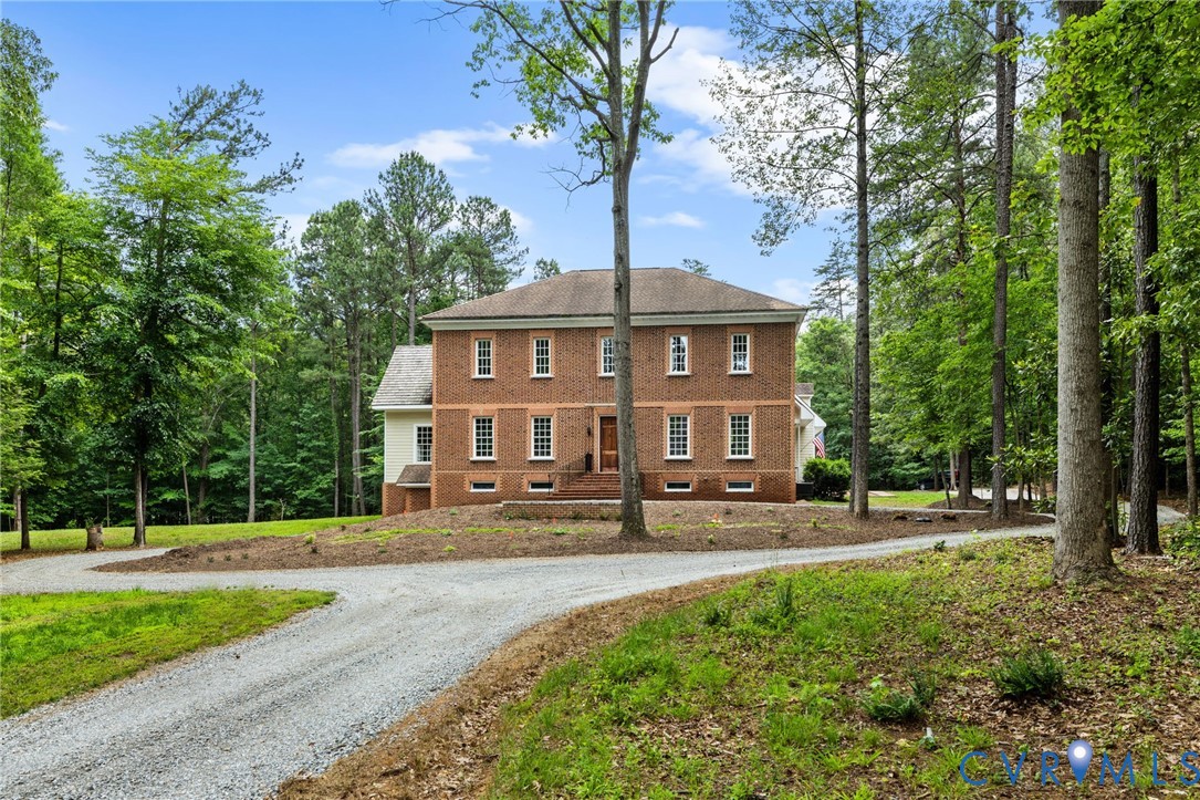 13173 Scotchtown Road Beaverdam, VA 23015 - Photo 3 of 65 a view of a house with a yard