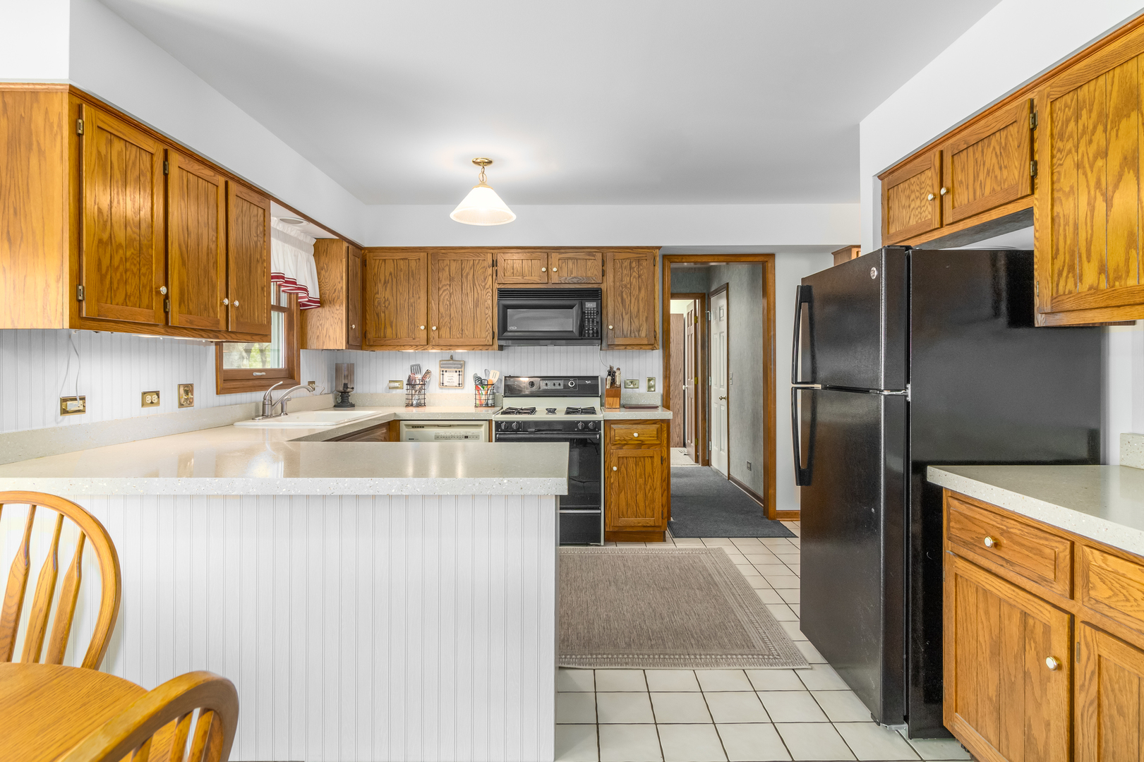 1841 Ranchview Drive Naperville, IL 60565 - Photo 7 of 26