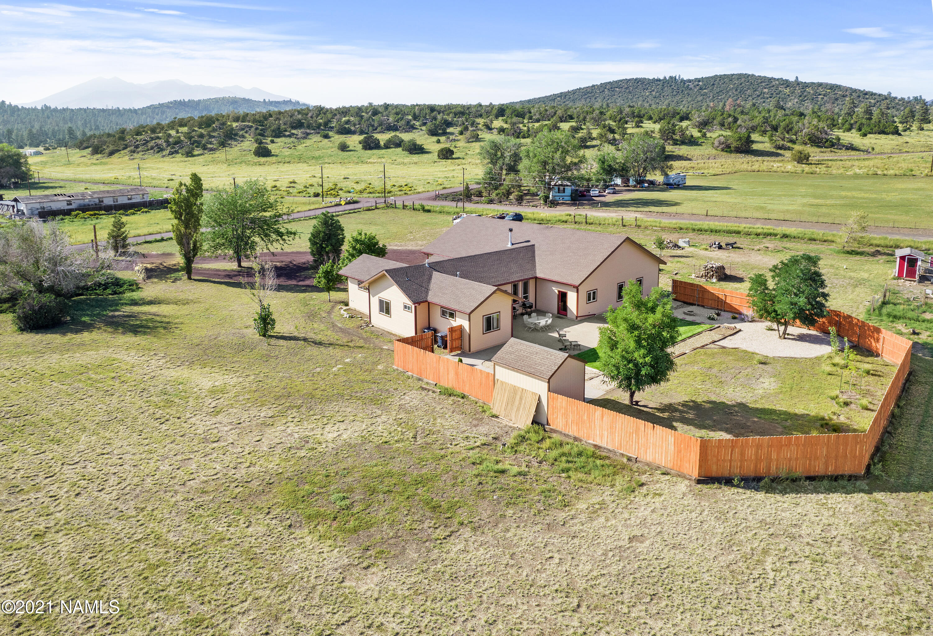 7745 Hutton Ranch Road Flagstaff, AZ 86004 - Photo 3 of 46 DJI_0445