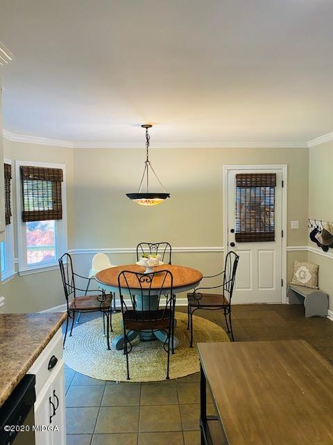 5305 Rivoli Drive Macon, GA 31210 - Photo 18 of 49 13b-5305RivoliDrBrkfstArea
