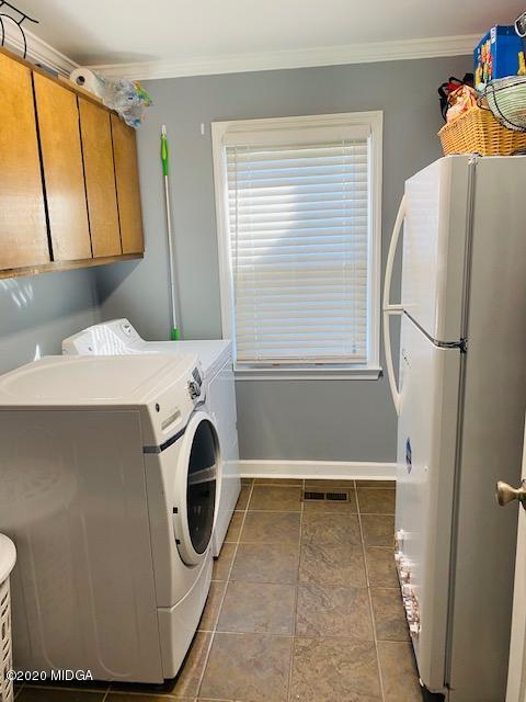 5305 Rivoli Drive Macon, GA 31210 - Photo 21 of 49 16-5305RivoliDrLaundry3