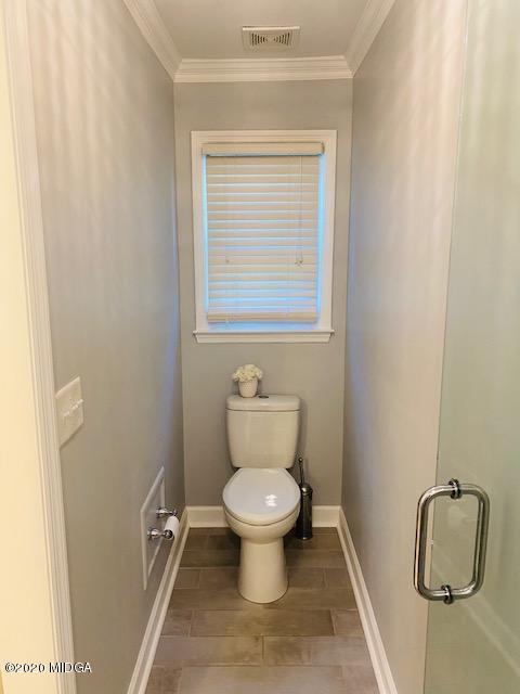 5305 Rivoli Drive Macon, GA 31210 - Photo 31 of 49 22-5305RivoliDrMstrBthToilt