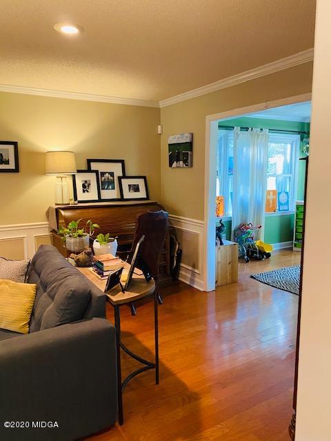 5305 Rivoli Drive Macon, GA 31210 - Photo 6 of 49 4-5305RivoliDrDen&LivRm