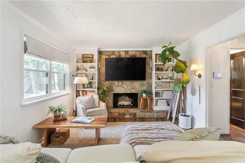 $490,000 | 2262 Stag Run, Suwanee, GA 30024