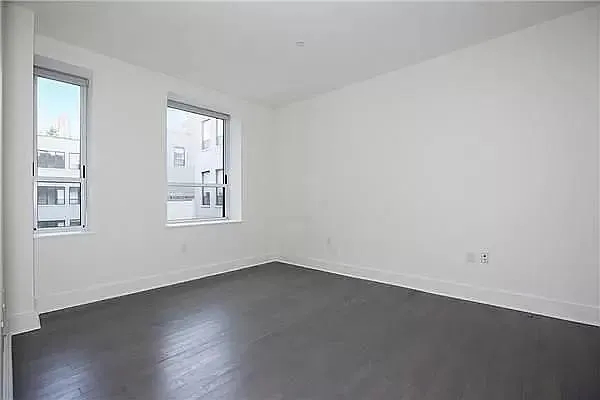 $860,000 | 416 West 52nd Street, Unit 610 | Hell's Kitchen