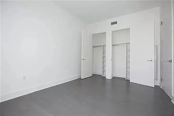 $860,000 | 416 West 52nd Street, Unit 610 | Hell's Kitchen