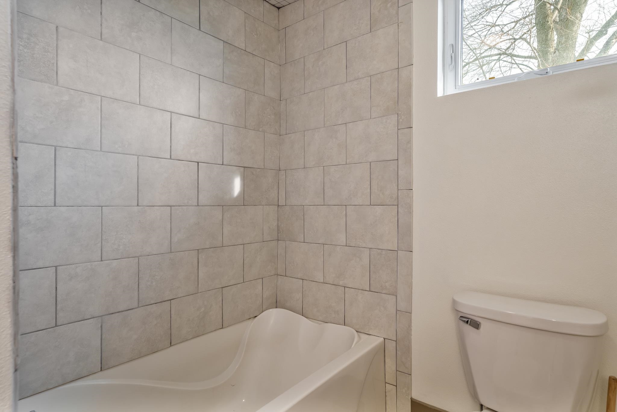 10182 North Adeline Road German Valley, IL 61039 - Photo 38 of 42 Gallery Image 38