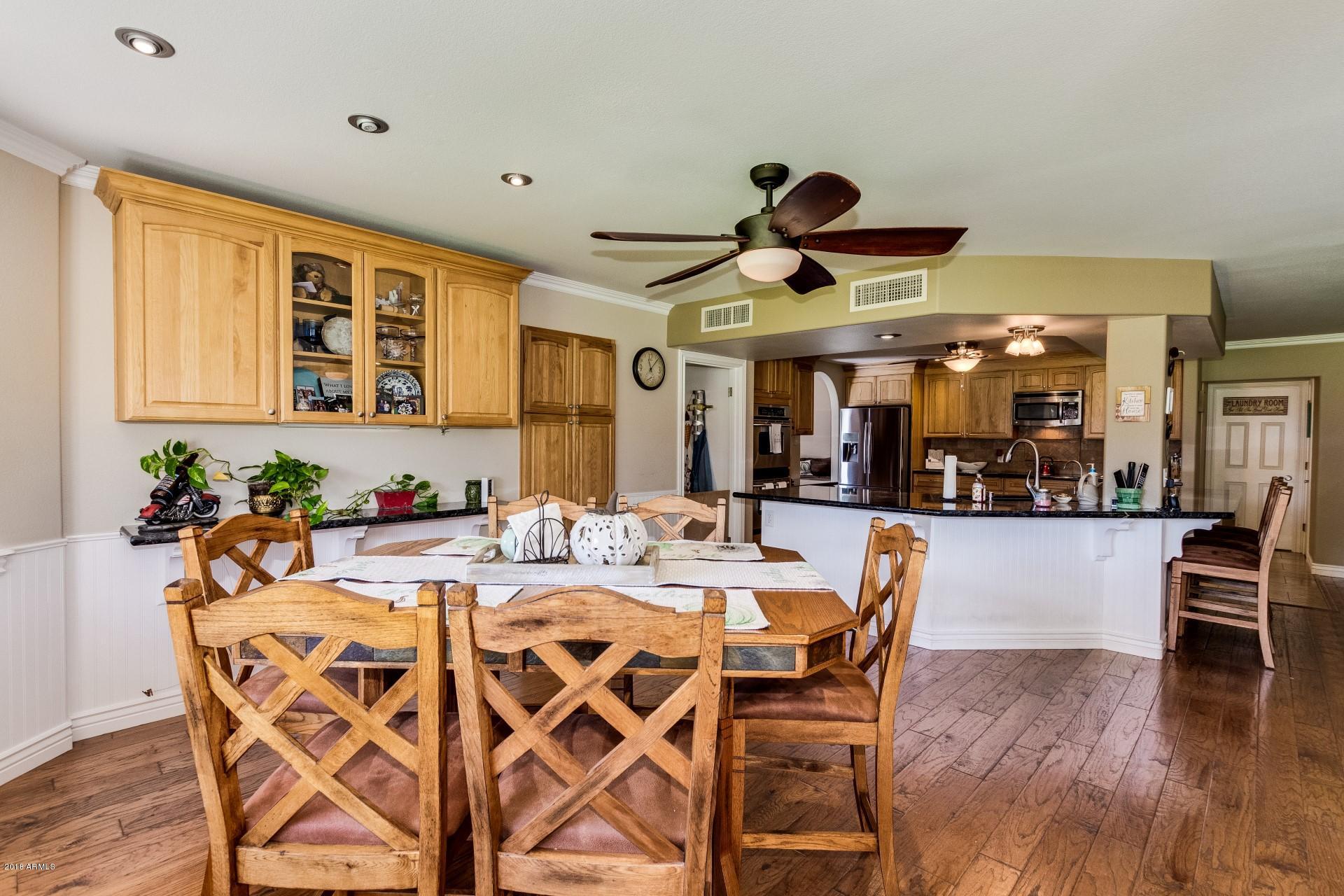 421 West Ray Road Gilbert, AZ 85233 - Photo 16 of 48 EAT-IN KITCHEN