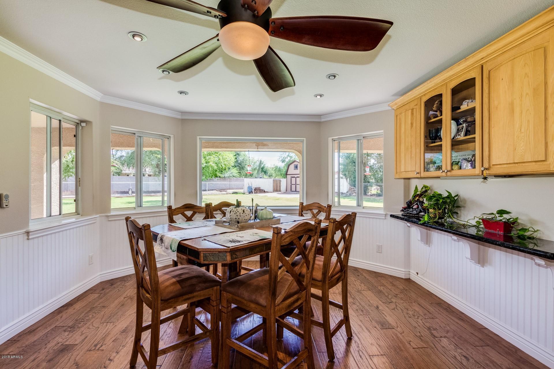 421 West Ray Road Gilbert, AZ 85233 - Photo 18 of 48 EAT-IN KITCHEN