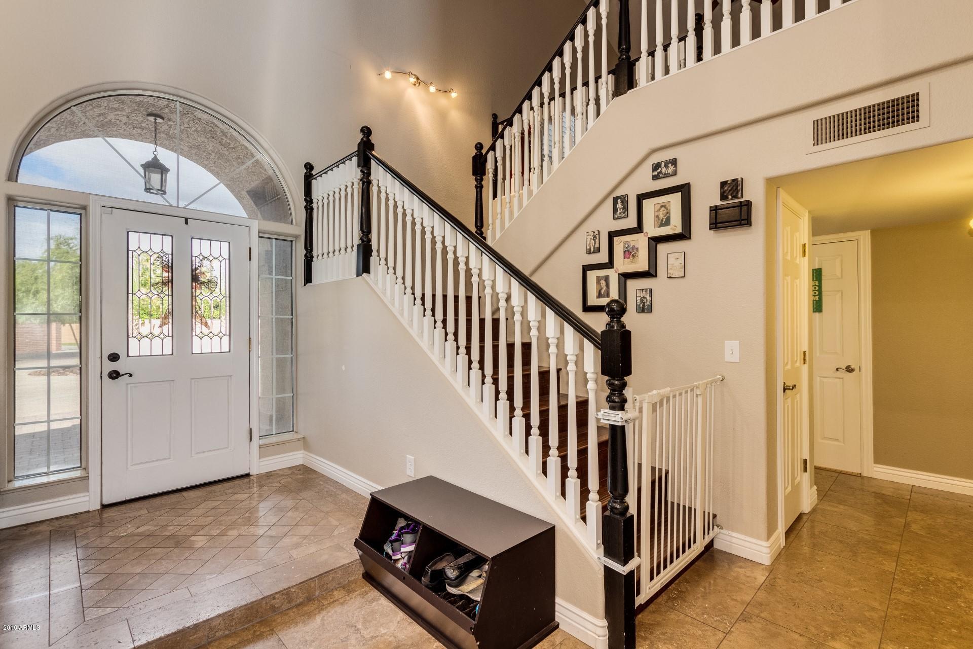 421 West Ray Road Gilbert, AZ 85233 - Photo 5 of 48 FRONT ENTRY