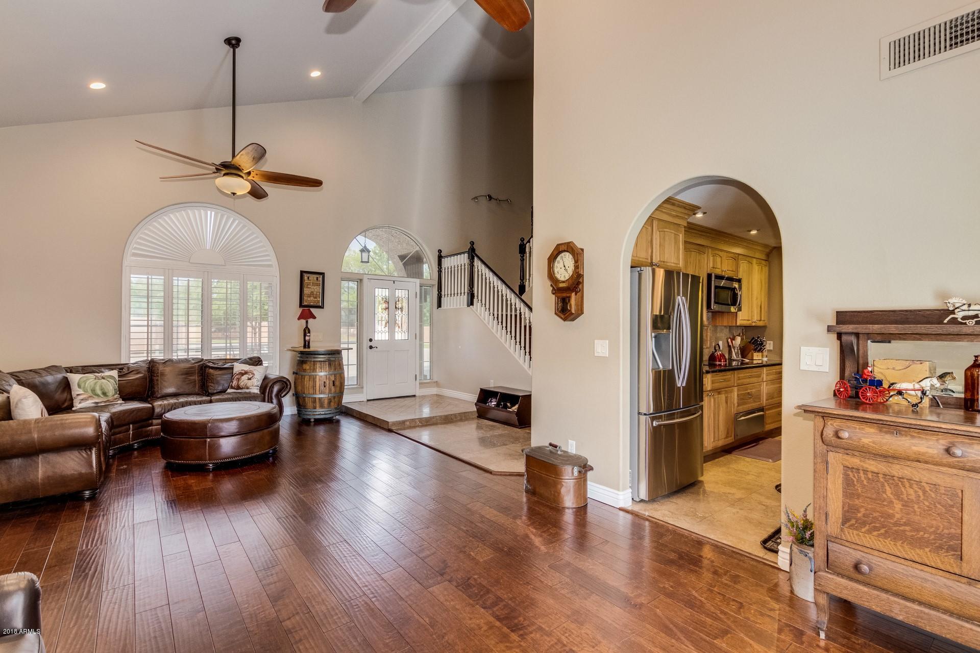 421 West Ray Road Gilbert, AZ 85233 - Photo 8 of 48 FORMAL DINING/LIVING