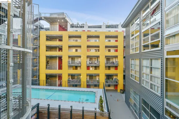 $4,500 | 311 Oak Street, Unit PH27, Oakland, CA 94607