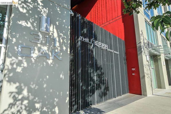 $4,500 | 311 Oak Street, Unit PH27, Oakland, CA 94607