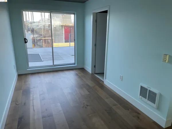 $4,500 | 311 Oak Street, Unit PH27, Oakland, CA 94607