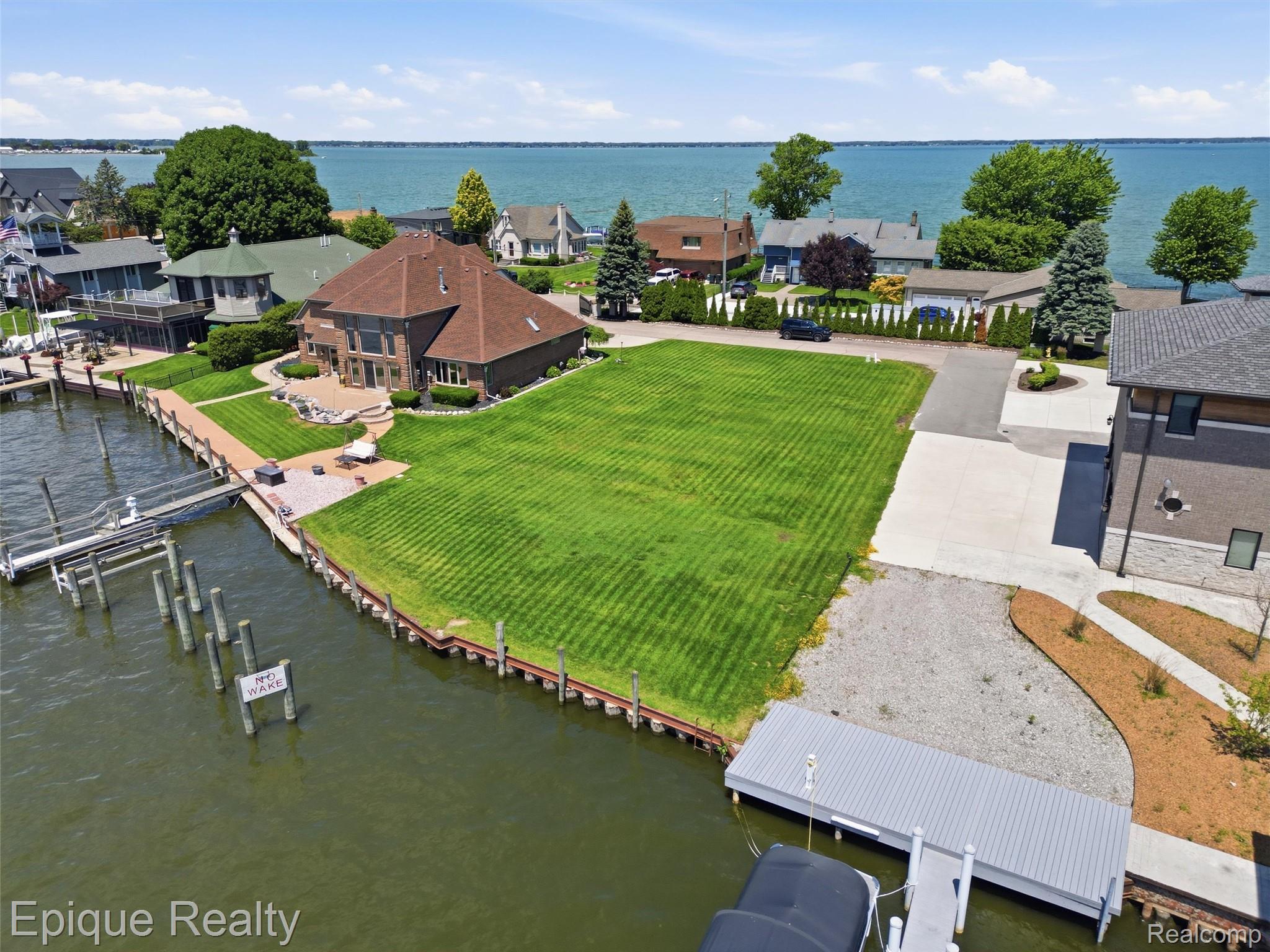 33126 North River Road Harrison Township, MI 48045 - Photo 9 of 16 07-DJI_0786 - Copy.jpg