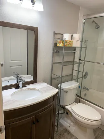 $1,800 | 4120 Tivoli Court, Unit 305, Lake Worth, FL 33467