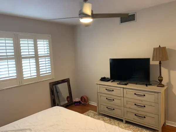 $1,800 | 4120 Tivoli Court, Unit 305, Lake Worth, FL 33467