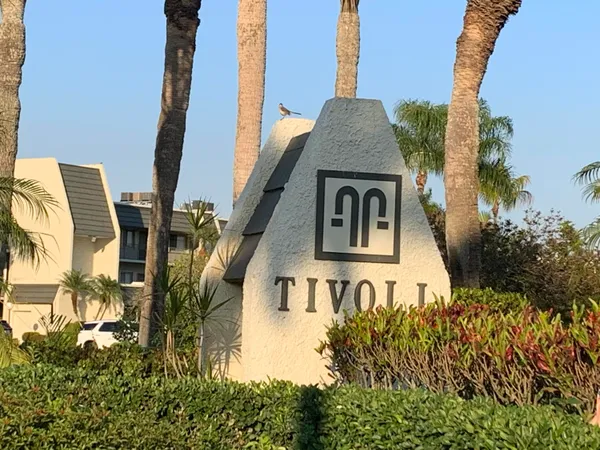 $1,800 | 4120 Tivoli Court, Unit 305, Lake Worth, FL 33467