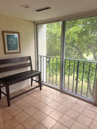 $1,800 | 4120 Tivoli Court, Unit 305, Lake Worth, FL 33467