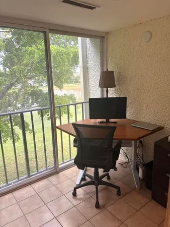 $1,800 | 4120 Tivoli Court, Unit 305, Lake Worth, FL 33467