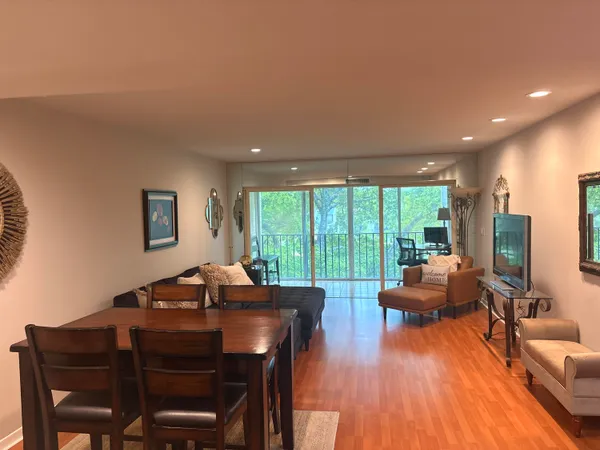 $1,800 | 4120 Tivoli Court, Unit 305, Lake Worth, FL 33467