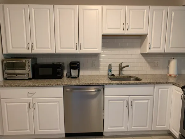 $1,800 | 4120 Tivoli Court, Unit 305, Lake Worth, FL 33467