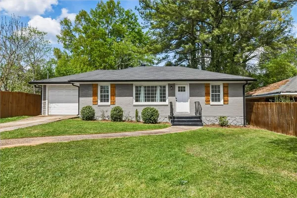 $2,375 | 2866 Belvedere Lane, Decatur, GA 30032