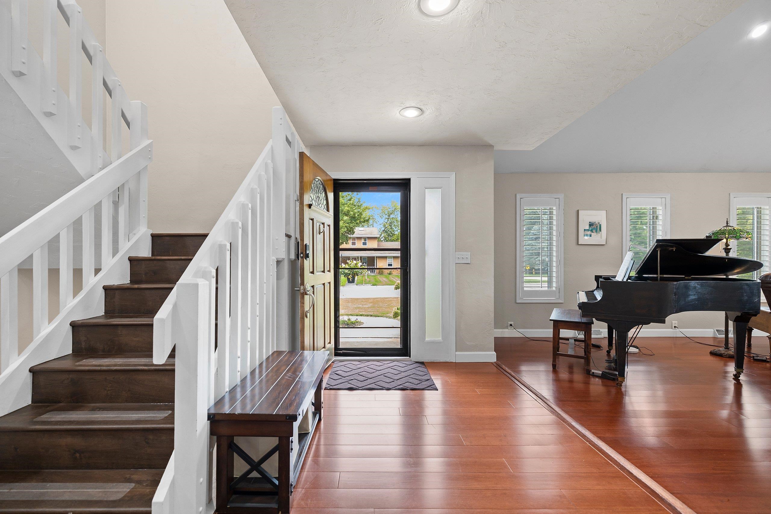 3003 Open Gate Trail Green Bay, WI 54313 - Photo 7 of 73 Gallery Image 7