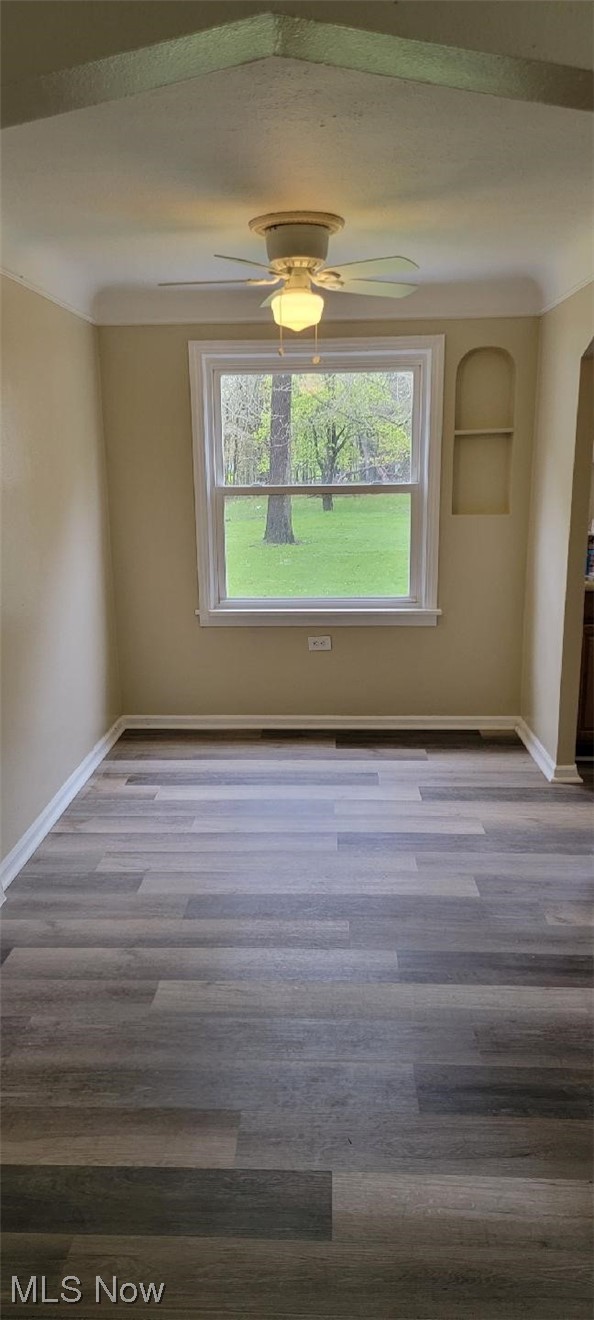 2191 Green Road Cleveland, OH 44121 - Photo 18 of 29