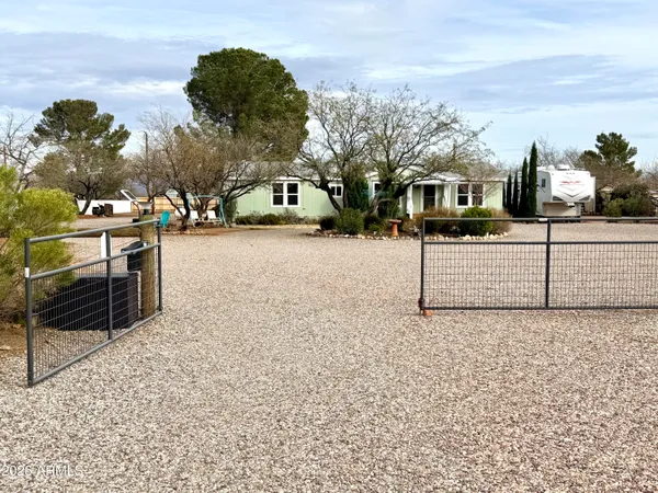 $1,800 | 5333 South Santa Claus Avenue, Sierra Vista, AZ 85650