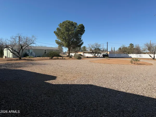 $1,800 | 5333 South Santa Claus Avenue, Sierra Vista, AZ 85650
