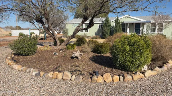$1,800 | 5333 South Santa Claus Avenue, Sierra Vista, AZ 85650