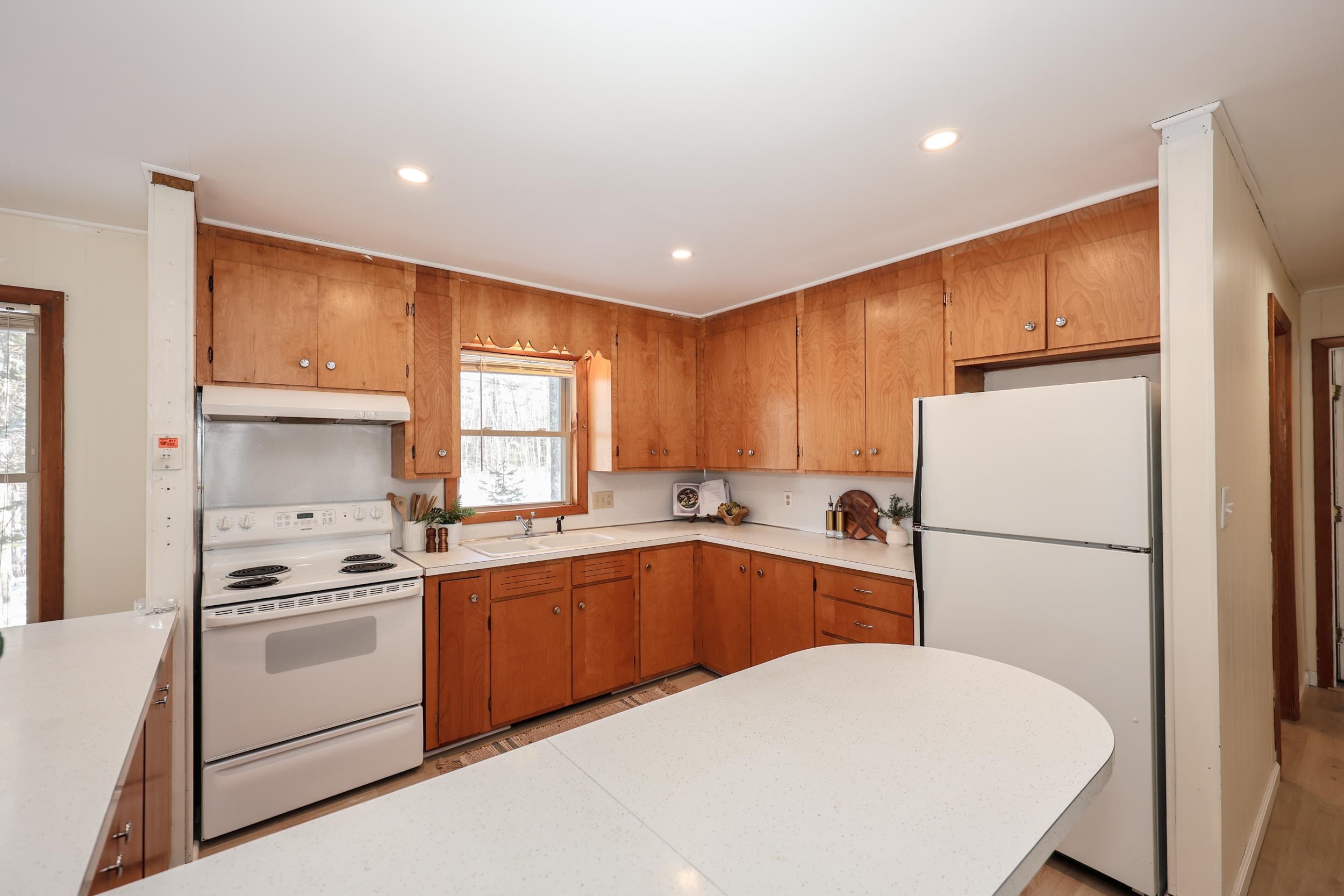 52 Lily Pond Road Somersworth, NH 03878 - Photo 18 of 50