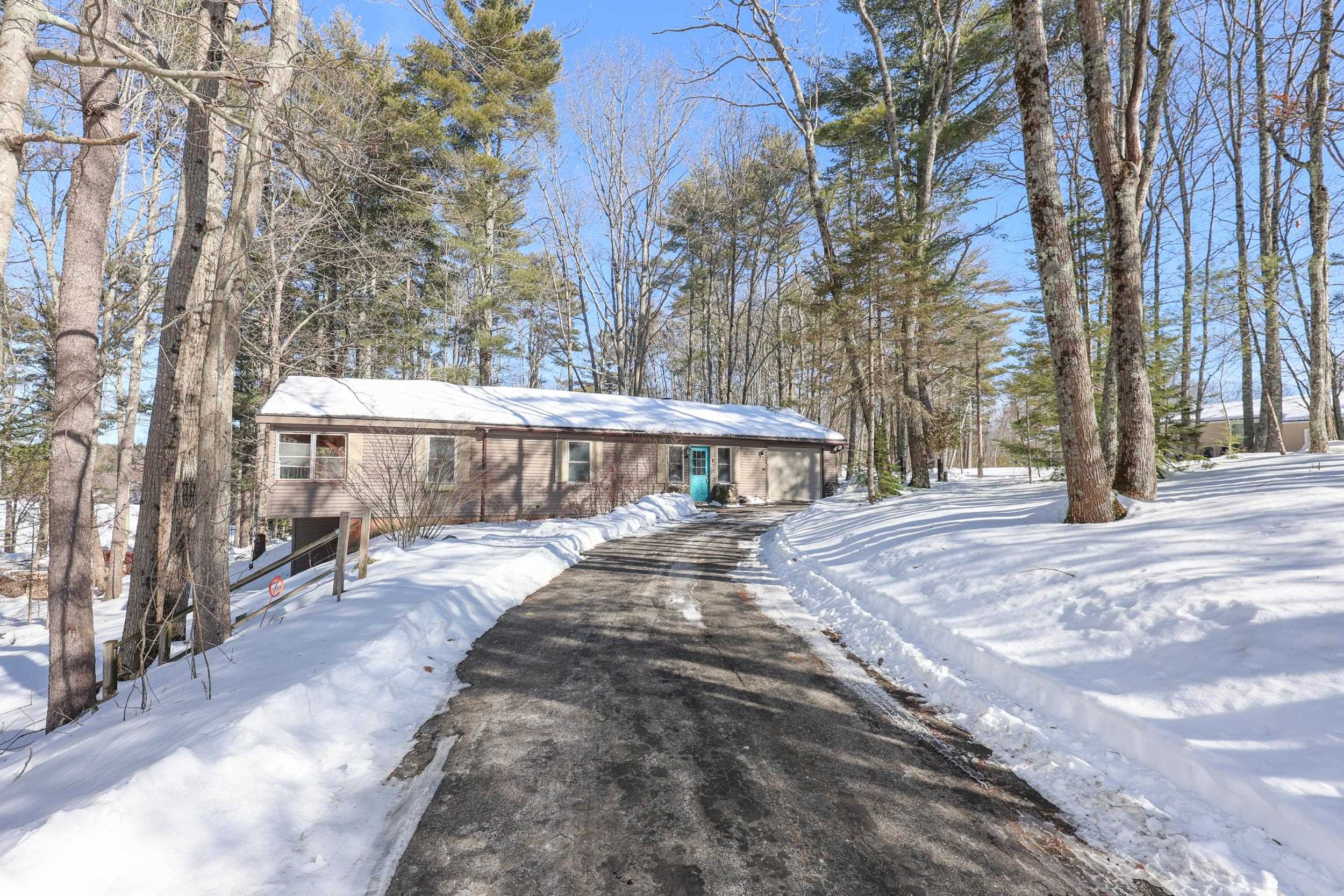 52 Lily Pond Road Somersworth, NH 03878 - Photo 2 of 50