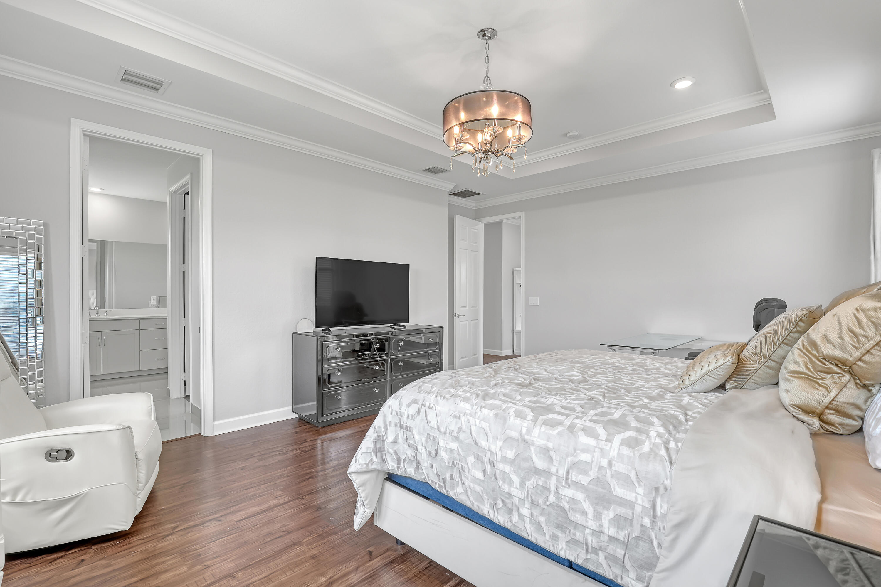 1047 Ember Ridge Run Loxahatchee, FL 33470 - Photo 22 of 90 Primary Bedroom