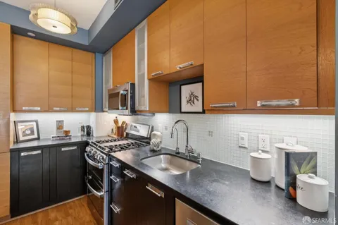 $1,028,000 | 170 King Street, Unit 828, San Francisco, CA 94107
