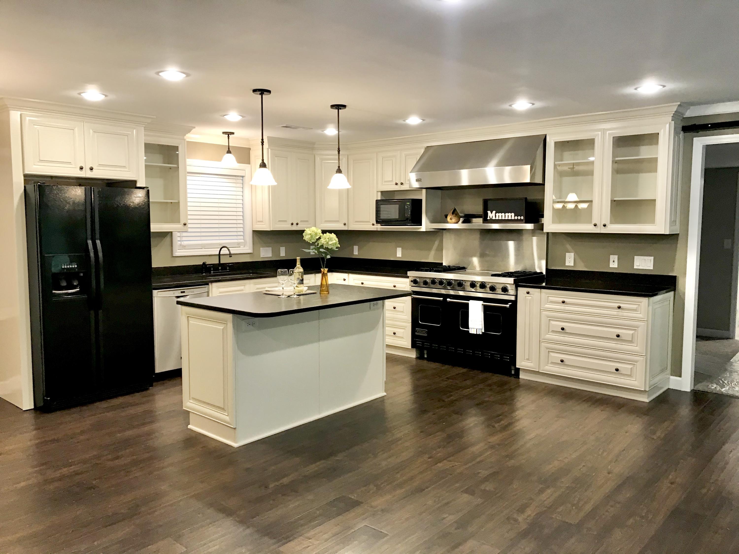 202 Foust Carney Road Powell, TN 37849 - Photo 6 of 33 New Kitchen
