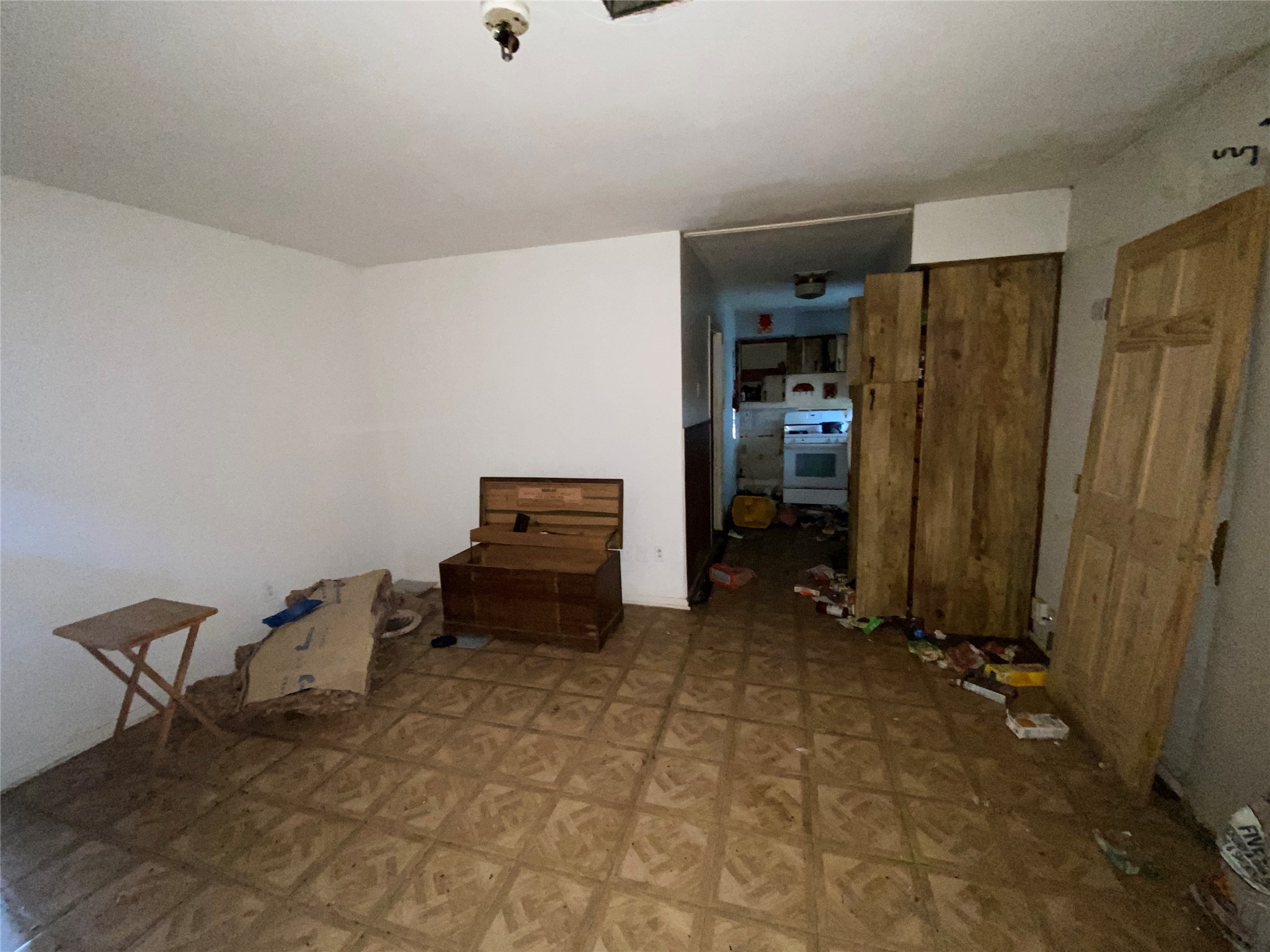 14947 Colville Street Channelview, TX 77530 - Photo 6 of 6 a living room with furniture