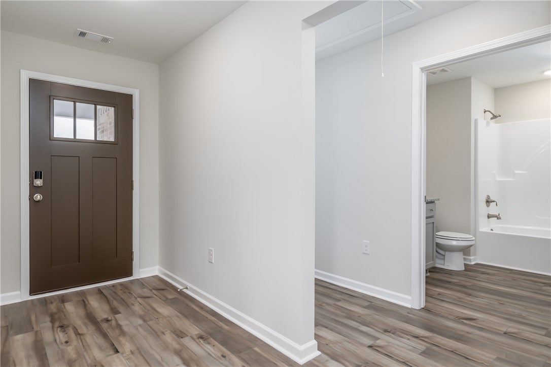 1023 Great Bear Road Opelika, AL 36804 - Photo 4 of 10 Gallery Image 4