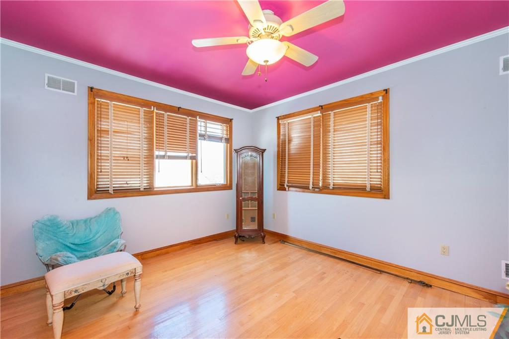 31 Barlow Road Edison, NJ 08817 - Photo 10 of 21 Gallery Image 10