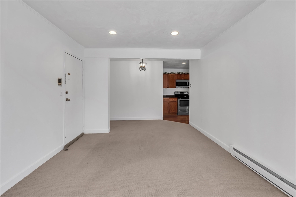 336 East Main Street, Unit 14 Marlborough, MA 01752 - Photo 13 of 33