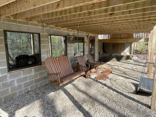 $795,000 | 204 Hardin Ridge Road, Bedford, IN 47421