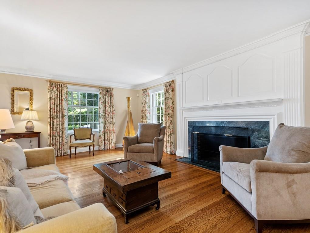 28 Boulder Road Wellesley, MA 02481 - Photo 5 of 21 Gallery Image 5